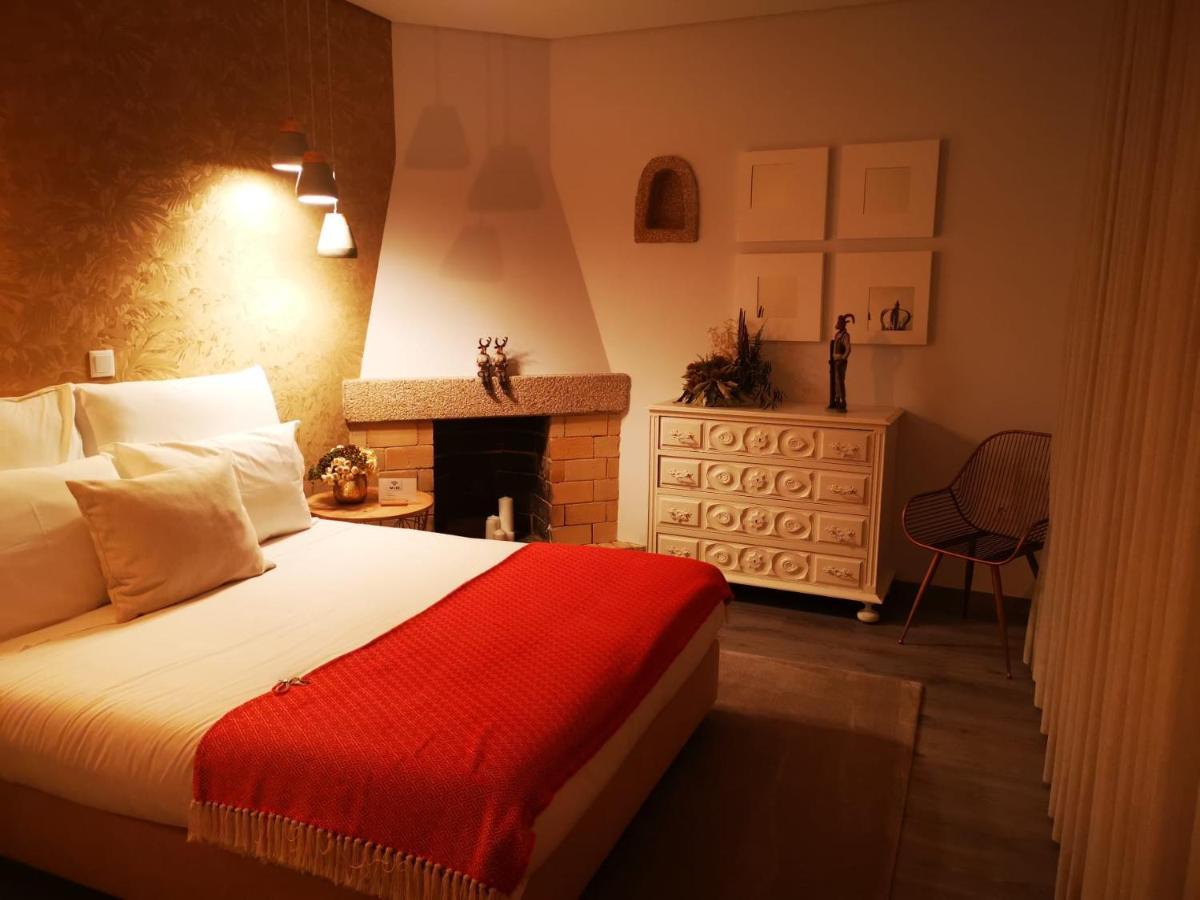 Casa Do Castelo Hotel Sernancelhe Buitenkant foto